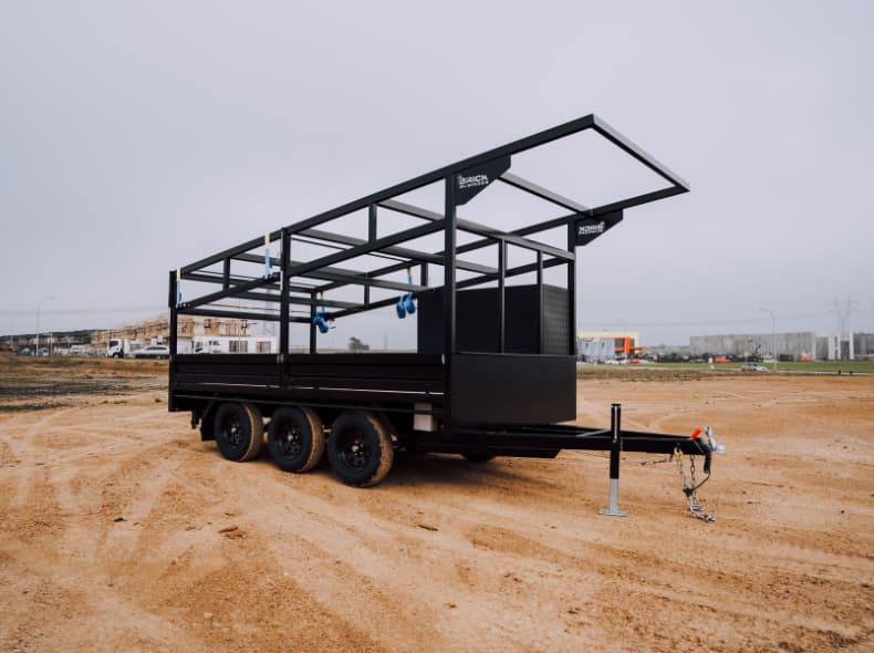 Brick Business Trailer